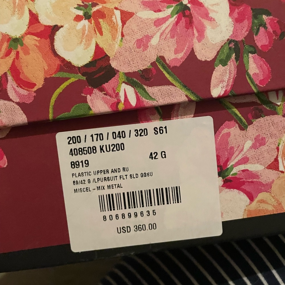 Gucci womens slides, size 9, barely worn